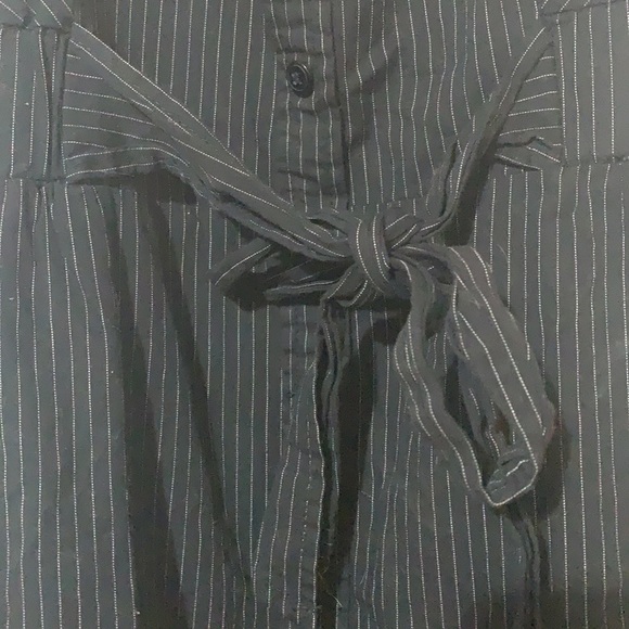 Dynamite Cocktail Dress Tie Up Front Black Pin Stripe White Button Summer Short. - Picture 4 of 4